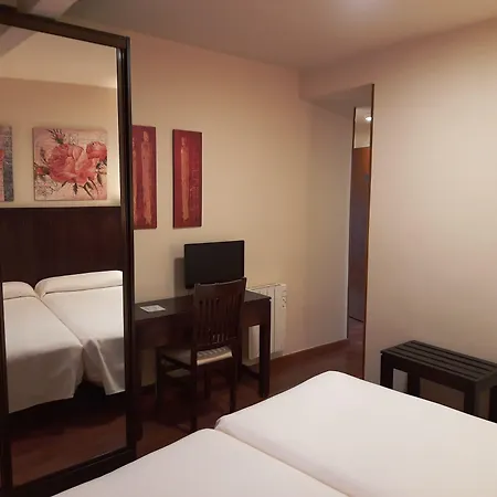 Urogallo Hotel