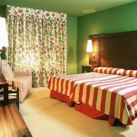 Hotel Urogallo